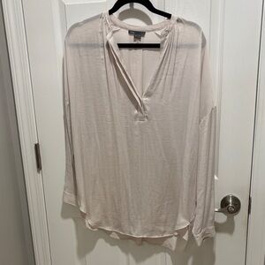 Vince Women's Soft Cream Blouse